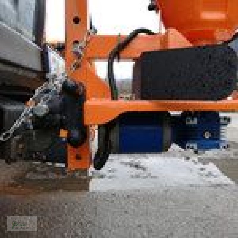 Sandstreuer & Salzstreuer des Typs PreissTec Salzstreuer elektronisch, Neumaschine in Bad Kötzting (Bild 2)