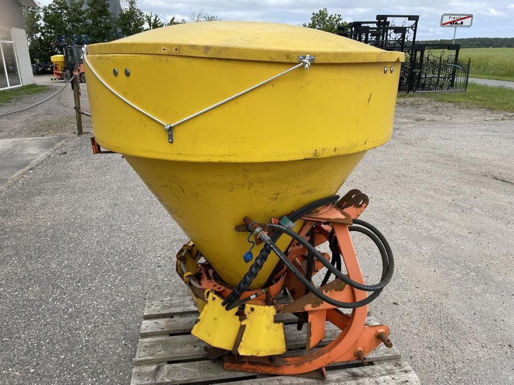 Sandstreuer & Salzstreuer des Typs PRONAR Saltspreder PS-250 500 ltr. med olie-motor, Gebrauchtmaschine in Dronninglund (Bild 3)