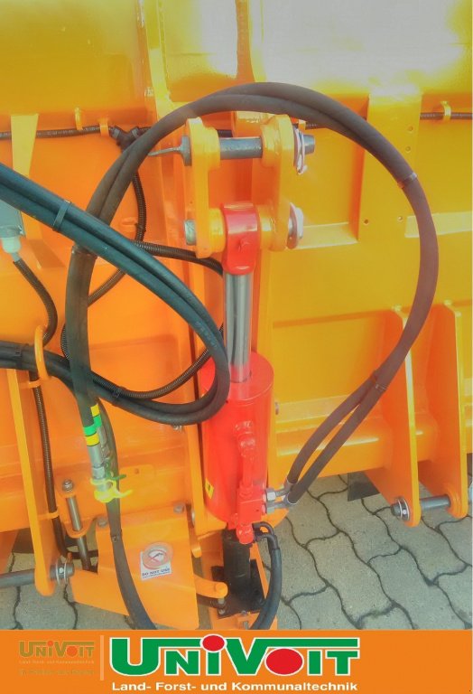 Sandstreuer & Salzstreuer des Typs Rasco Rasco Salzstreuer TRP 1.0 m³ Traktor Dreipunktstreuer Winterdienst, Neumaschine in Warmensteinach (Bild 5)