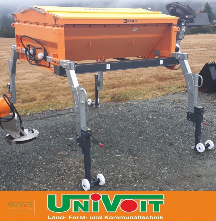 Sandstreuer & Salzstreuer des Typs Rasco Rasco Solid XF 2,2qm für Unimog Sonderpreis, Neumaschine in Warmensteinach (Bild 2)