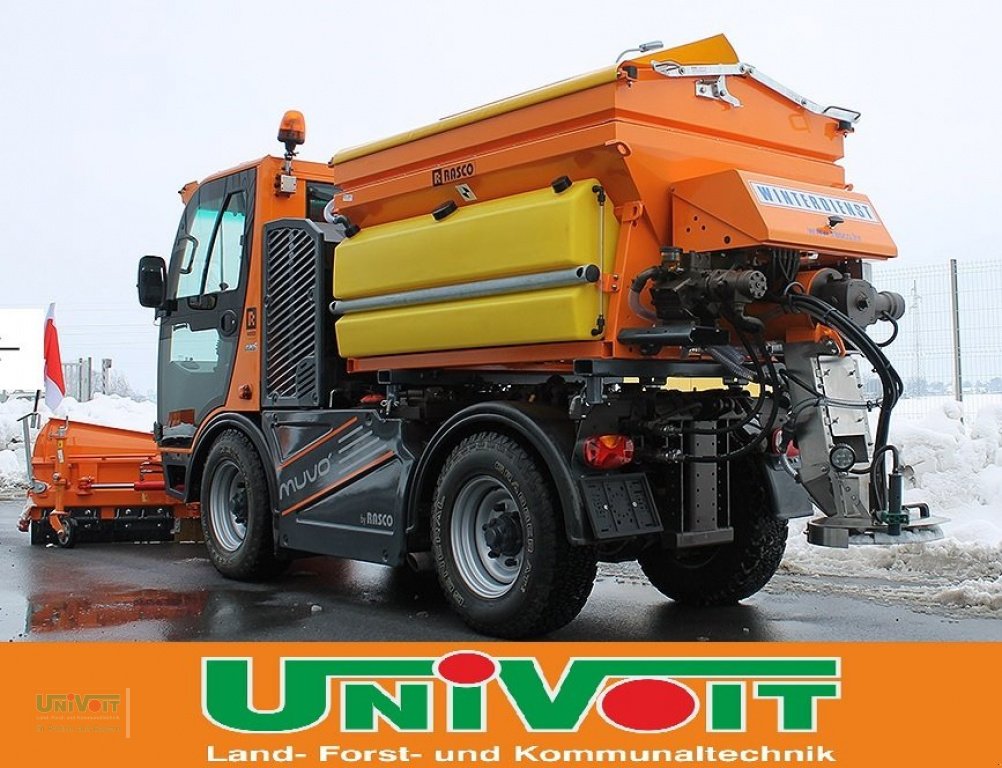 Sandstreuer & Salzstreuer of the type Rasco Rasco Solid XG Salzstreuer für Multihog / Holder, Neumaschine in Warmensteinach (Picture 7)