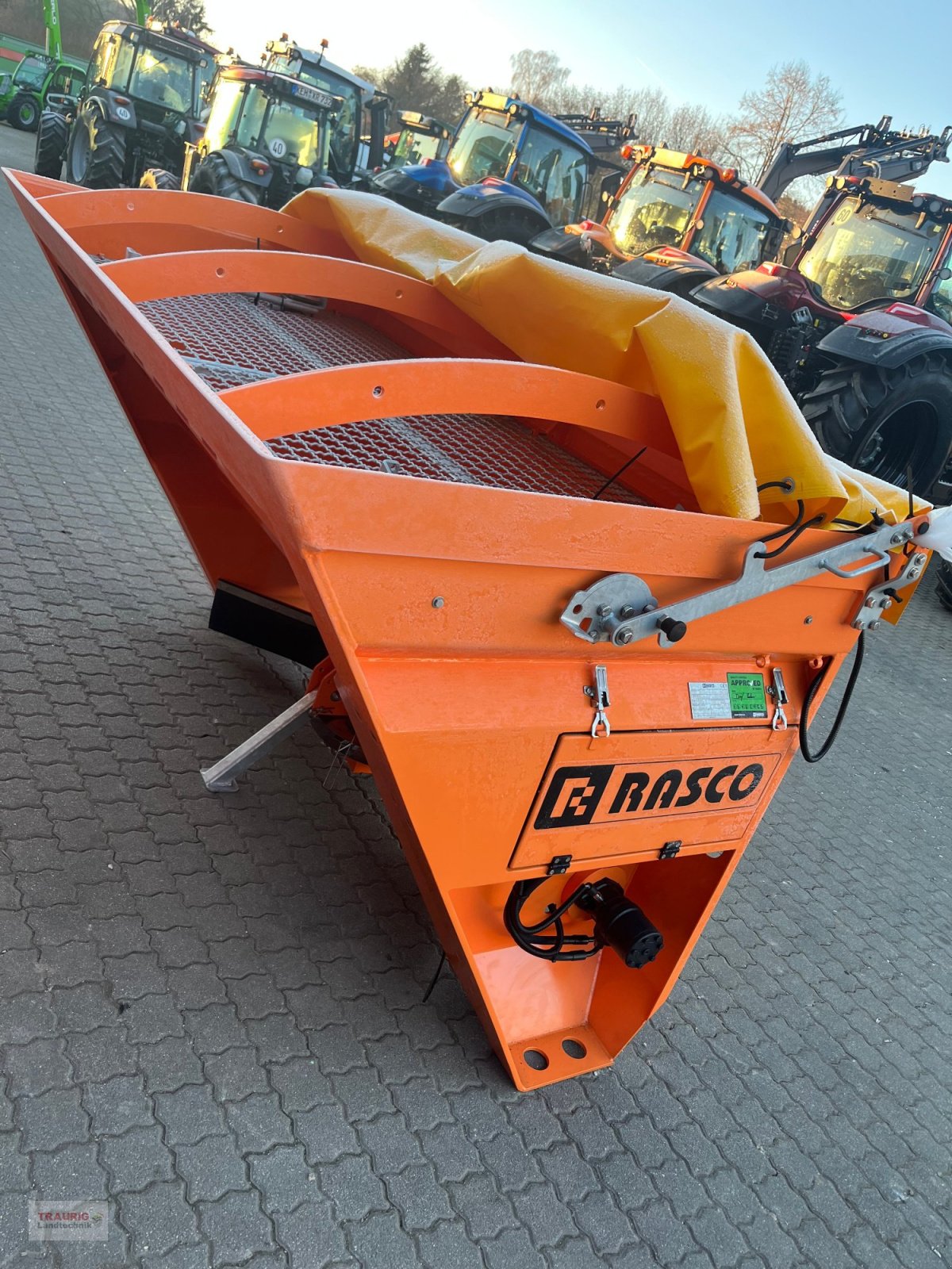 Sandstreuer & Salzstreuer tip Rasco TRP 1,50, Neumaschine in Mainburg/Wambach (Poză 1)