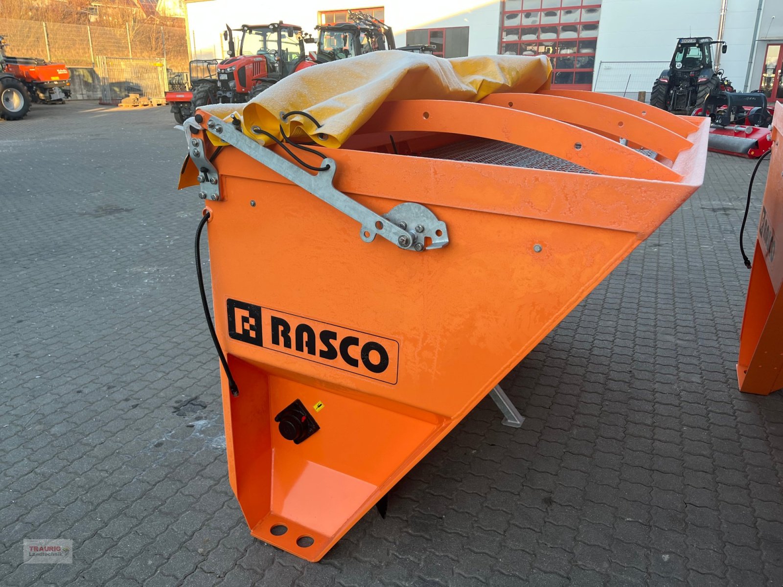 Sandstreuer & Salzstreuer tip Rasco TRP 1,50, Neumaschine in Mainburg/Wambach (Poză 5)