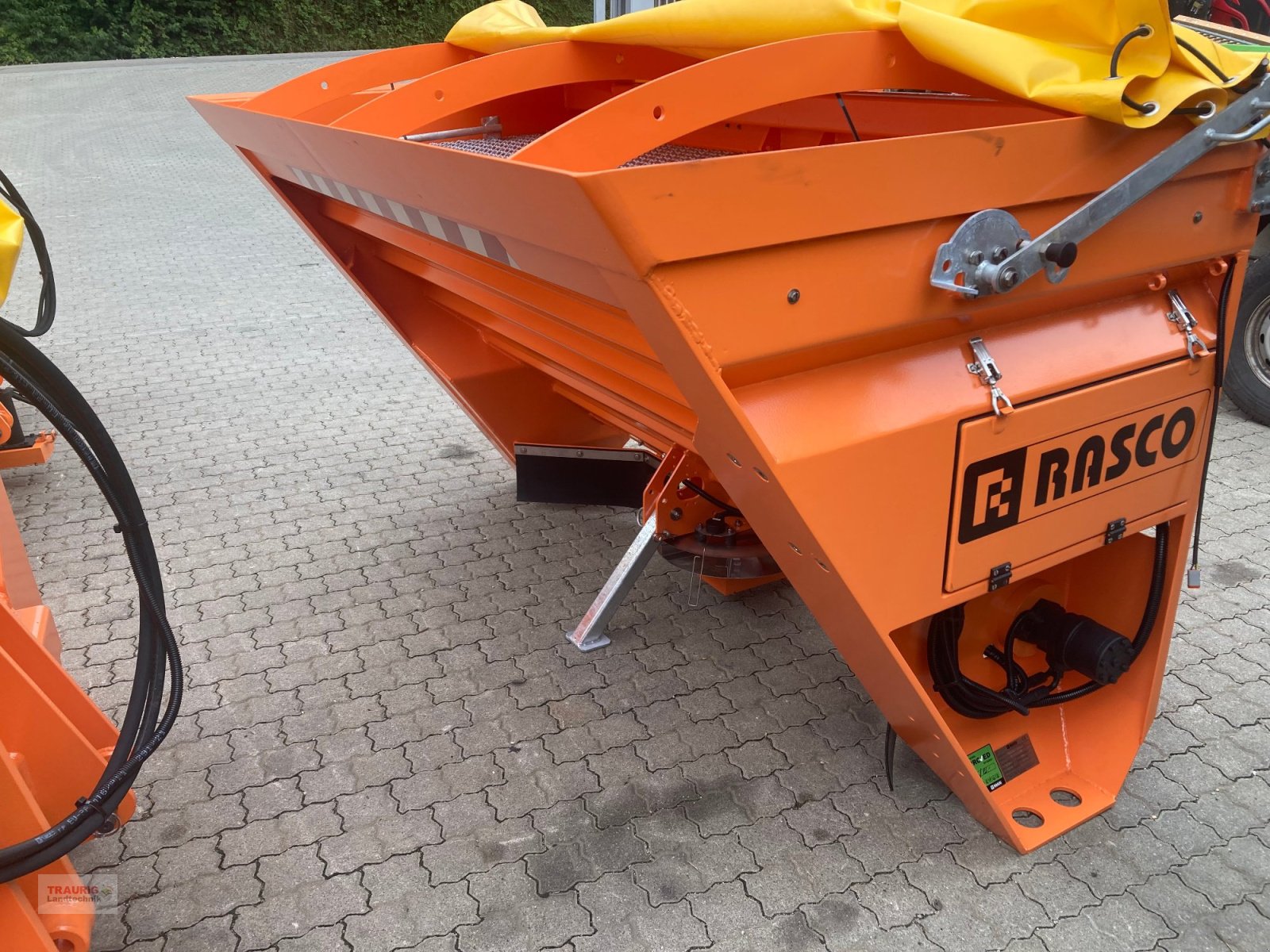 Sandstreuer & Salzstreuer del tipo Rasco TRP 1.0, Neumaschine en Mainburg/Wambach (Imagen 4)