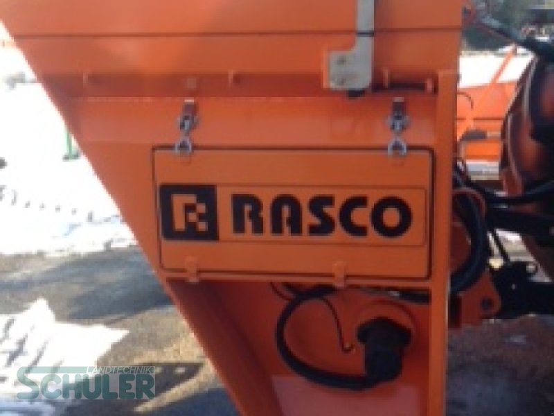 Sandstreuer & Salzstreuer Türe ait Rasco TRP, Neumaschine içinde St. Märgen