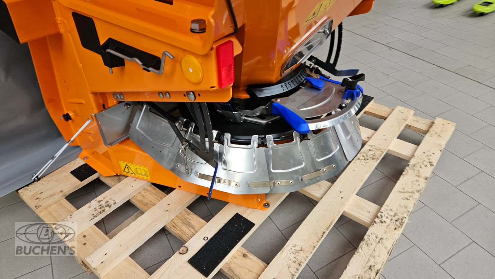 Sandstreuer & Salzstreuer типа Rauch AXEO 18.1 H, Neumaschine в Olpe (Фотография 11)