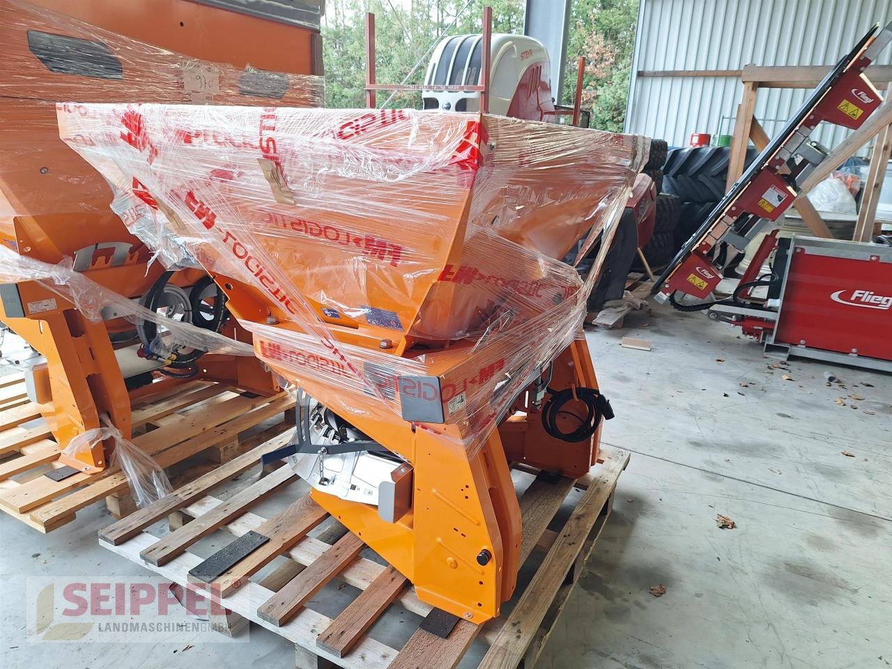 Sandstreuer & Salzstreuer del tipo Rauch AXEO 18.1 H, Neumaschine en Groß-Umstadt (Imagen 3)