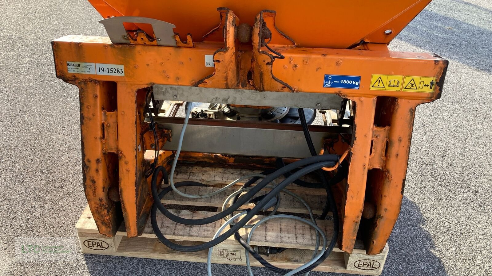 Sandstreuer & Salzstreuer typu Rauch Axeo 18.1 Q Hydro, Gebrauchtmaschine w Eggendorf (Zdjęcie 8)