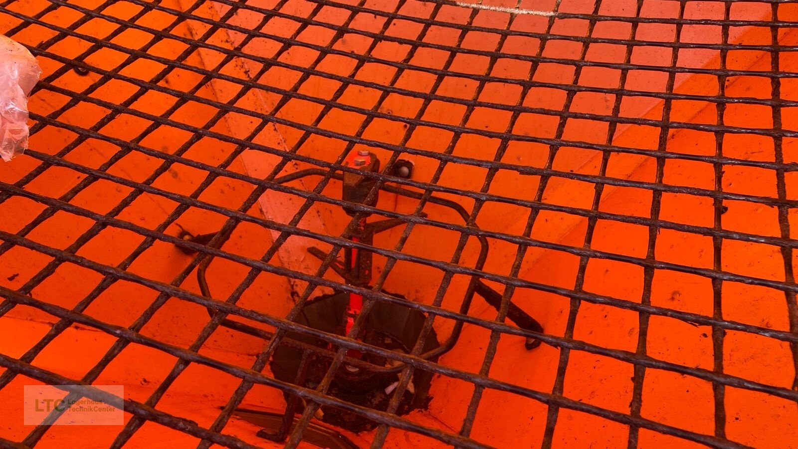 Sandstreuer & Salzstreuer typu Rauch Axeo 18.1 Q Hydro, Gebrauchtmaschine w Eggendorf (Zdjęcie 12)