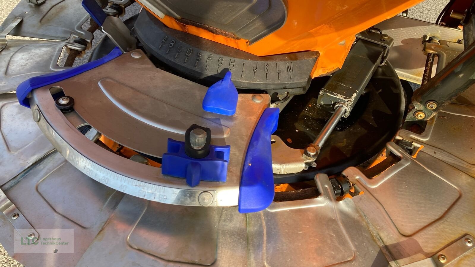 Sandstreuer & Salzstreuer typu Rauch Axeo 18.1 Q Hydro, Gebrauchtmaschine w Eggendorf (Zdjęcie 10)