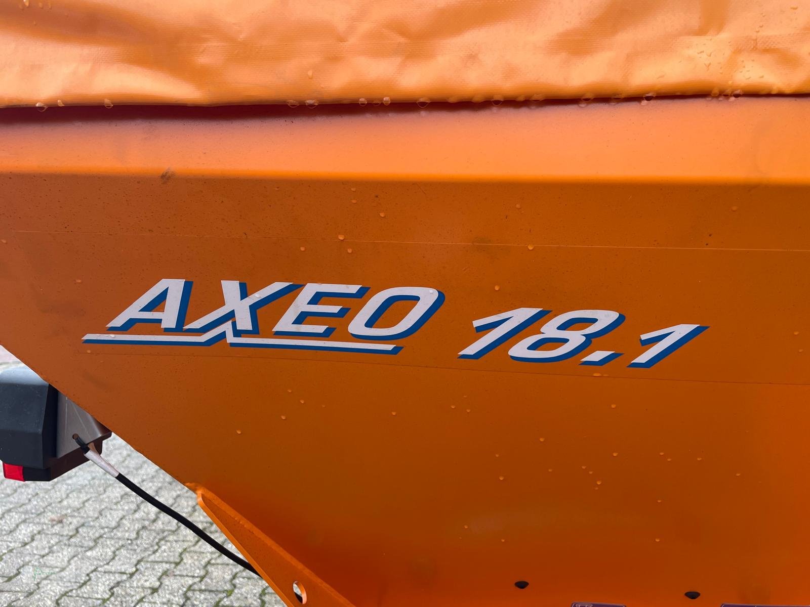 Sandstreuer & Salzstreuer of the type Rauch AXEO 18.1, Gebrauchtmaschine in Bad Kötzting (Picture 4)