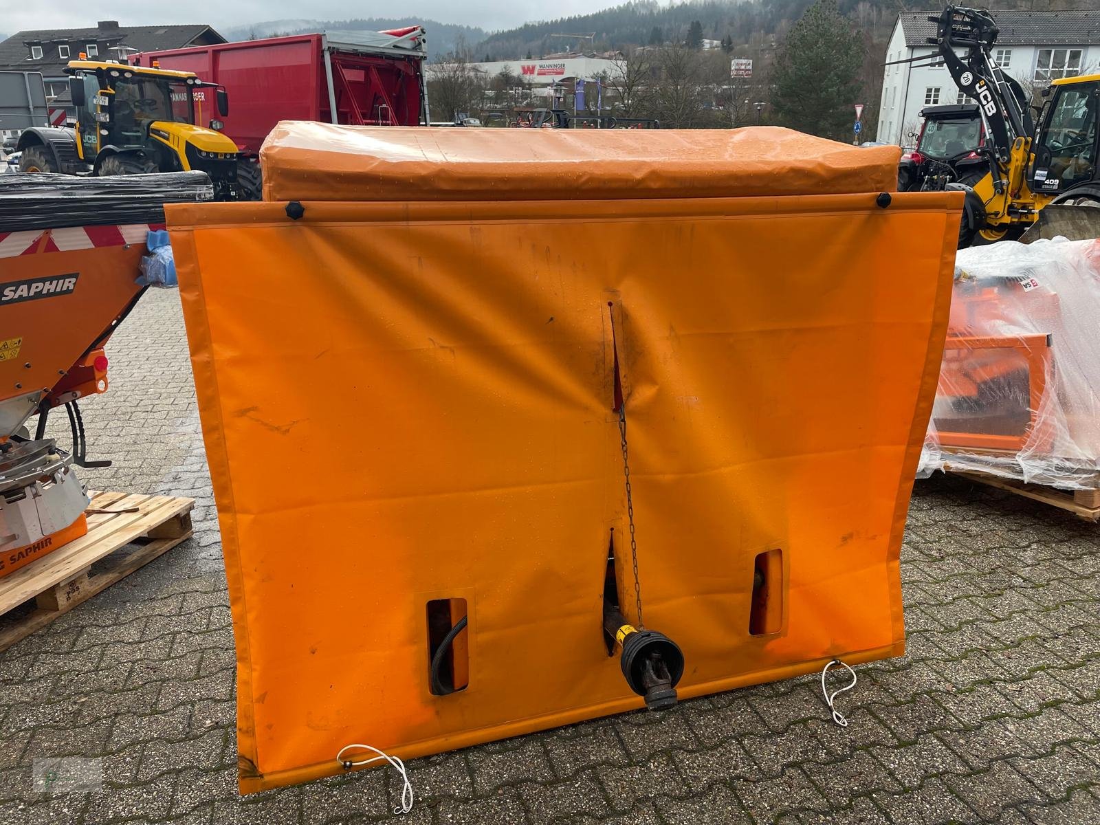 Sandstreuer & Salzstreuer of the type Rauch AXEO 18.1, Gebrauchtmaschine in Bad Kötzting (Picture 7)