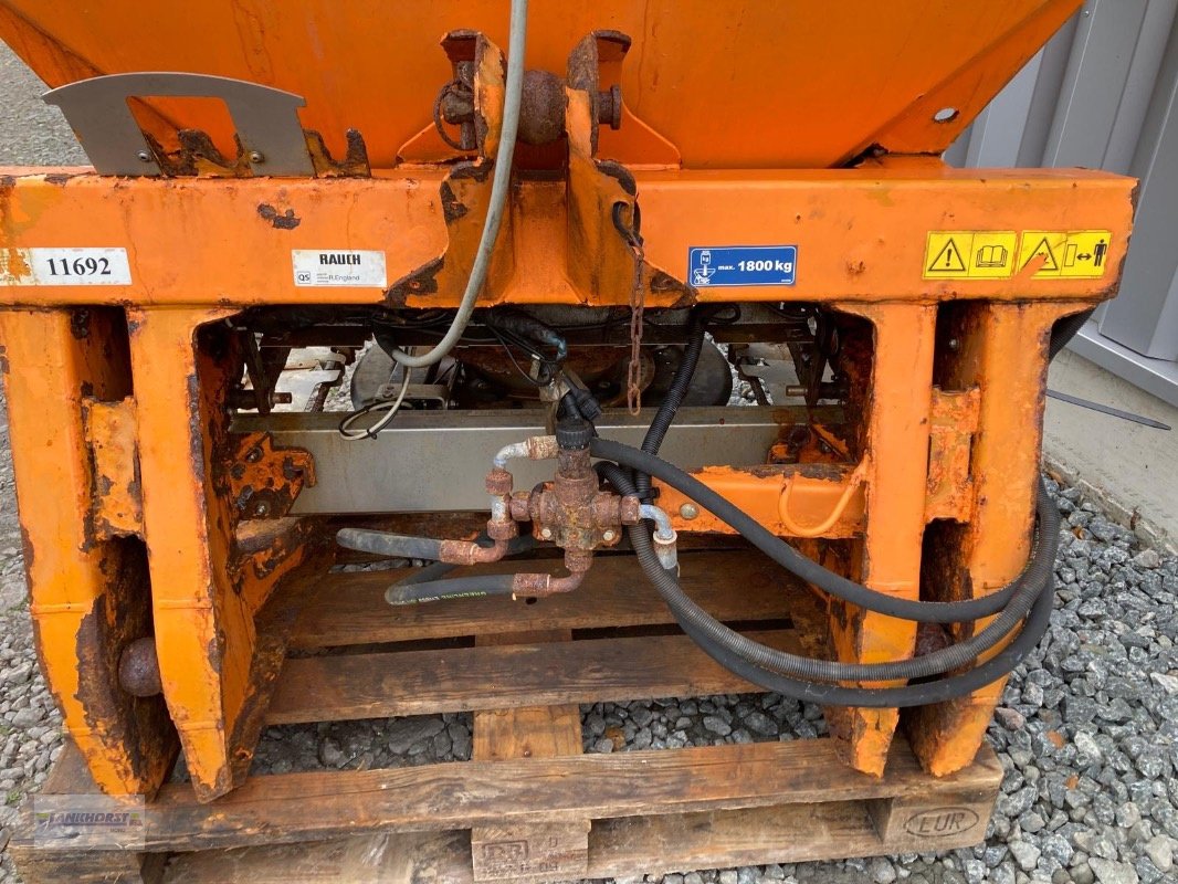 Sandstreuer & Salzstreuer of the type Rauch AXEO 18.1, Gebrauchtmaschine in Aurich (Picture 7)