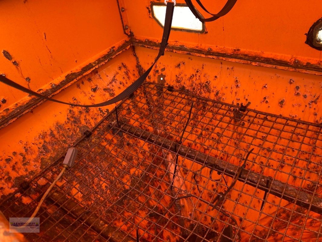 Sandstreuer & Salzstreuer of the type Rauch AXEO 18.1, Gebrauchtmaschine in Aurich (Picture 12)