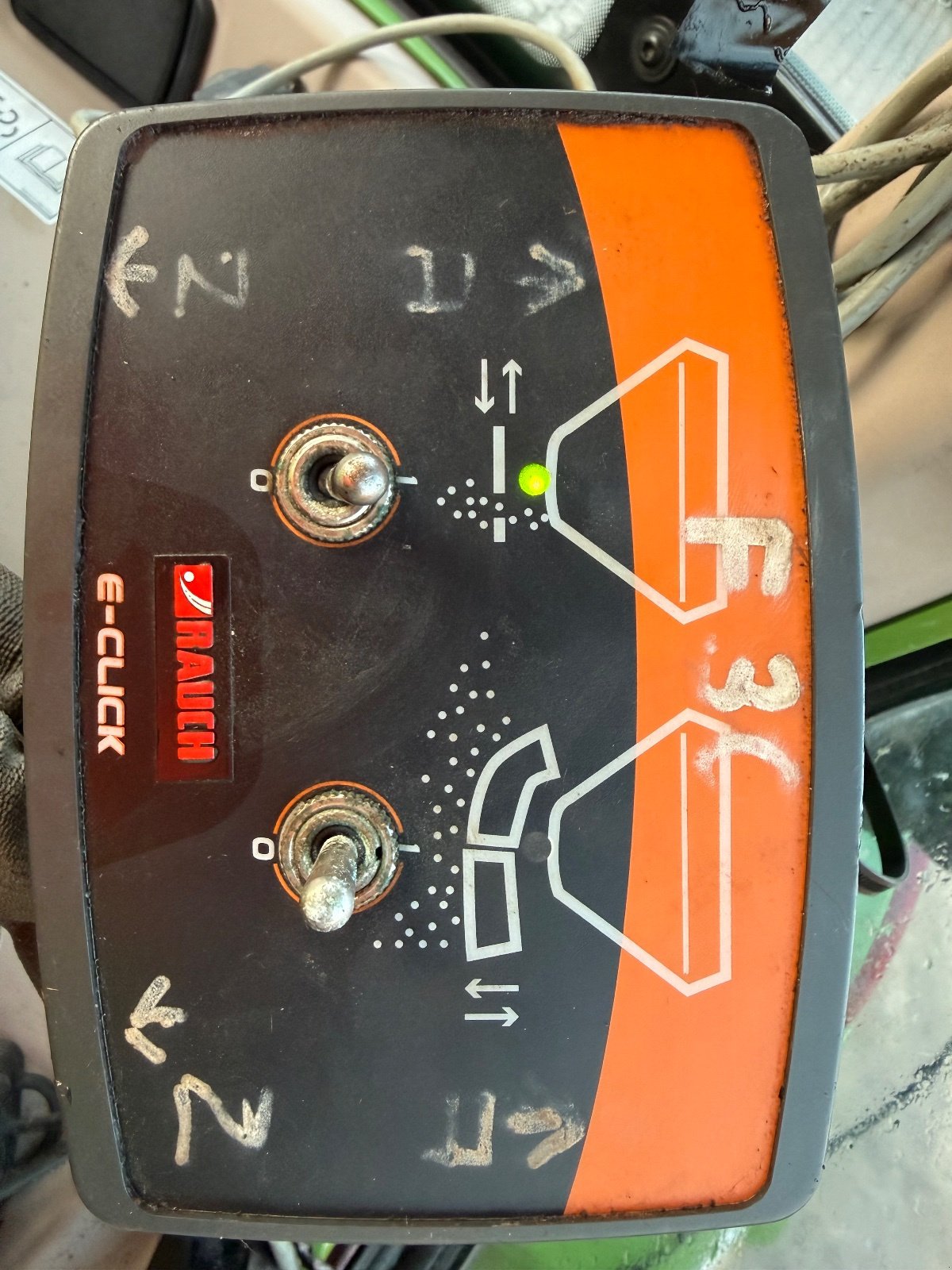 Sandstreuer & Salzstreuer типа Rauch AXEO 18.1, Gebrauchtmaschine в Lehrberg  (Фотография 15)