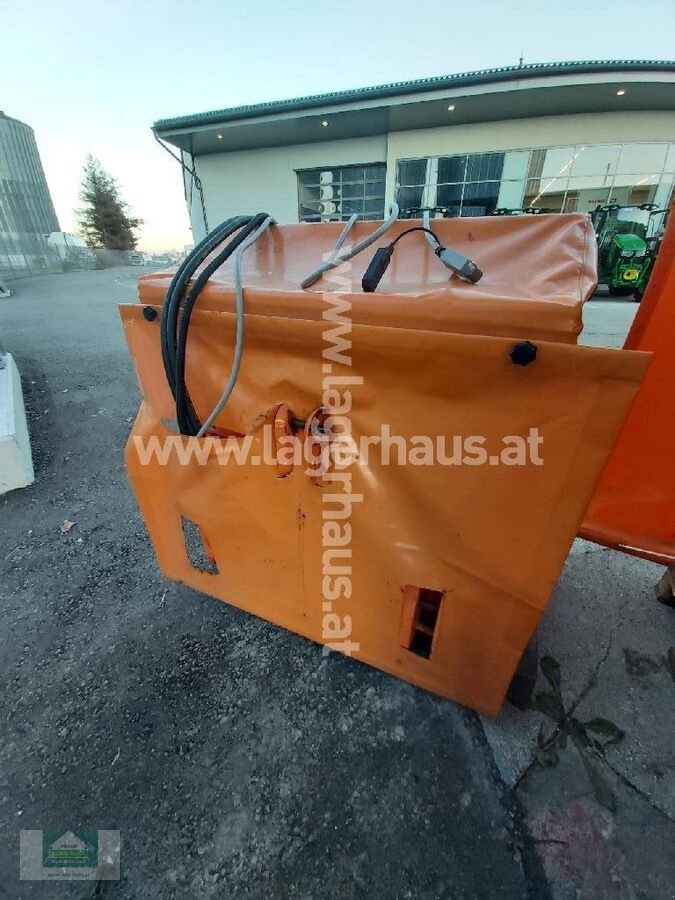 Sandstreuer & Salzstreuer des Typs Rauch AXEO 2.1 Q-100, Neumaschine in Klagenfurt (Bild 2)