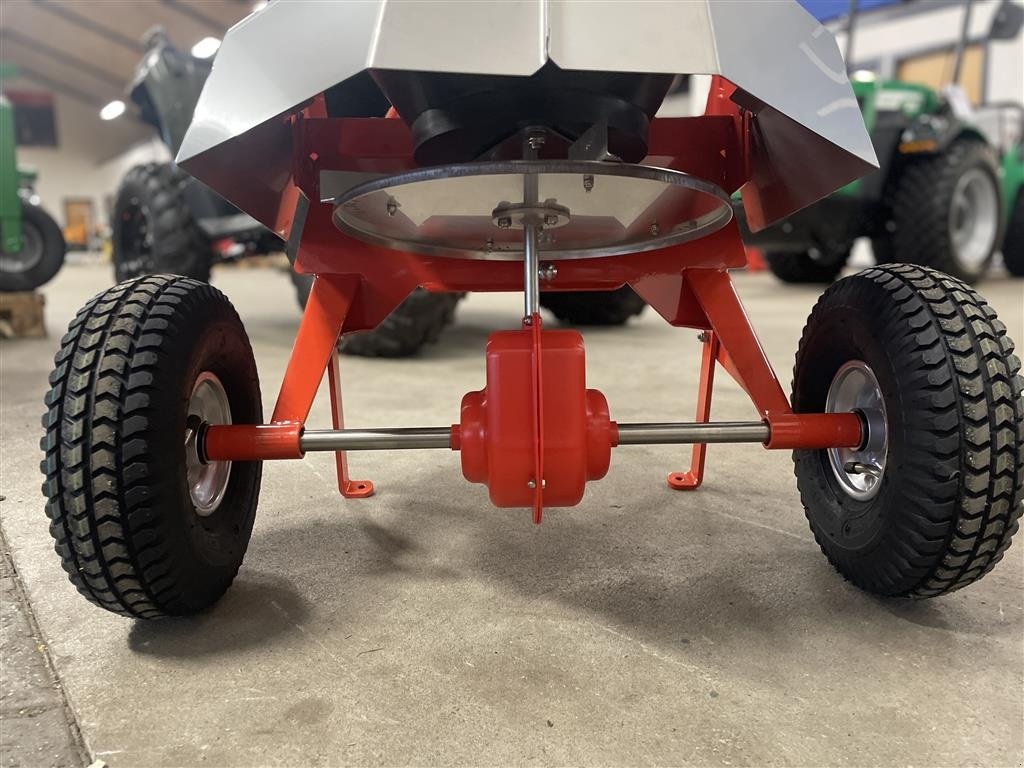 Sandstreuer & Salzstreuer typu Rauch K51 Skubbe / trække model, Gebrauchtmaschine v Holstebro (Obrázek 3)