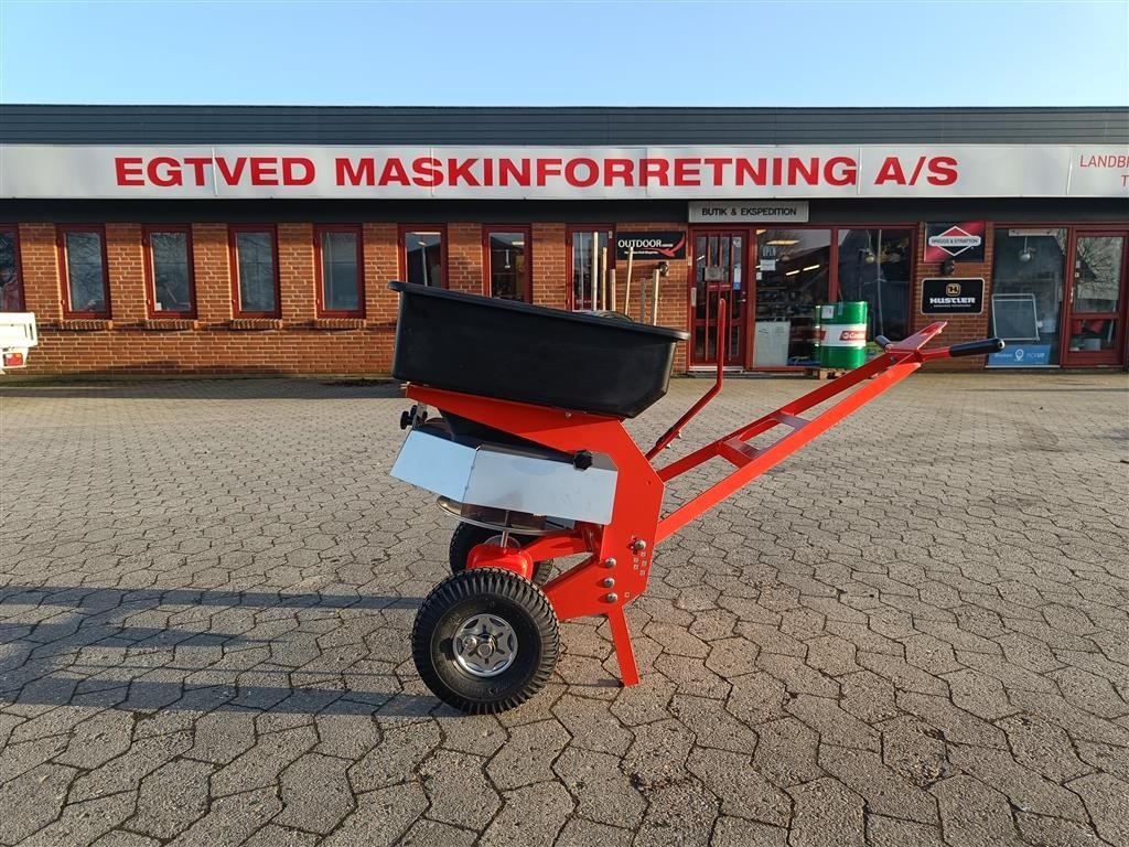 Sandstreuer & Salzstreuer от тип Rauch K51, Gebrauchtmaschine в Egtved (Снимка 1)