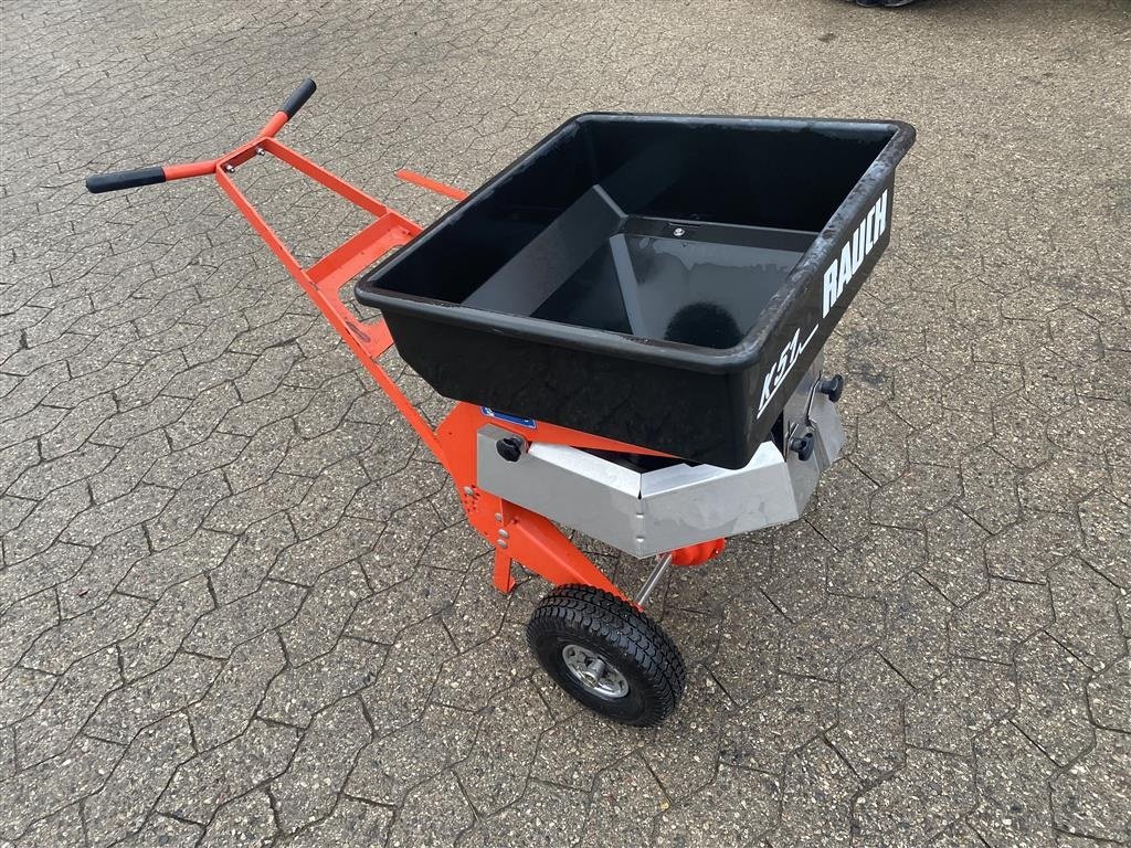 Sandstreuer & Salzstreuer от тип Rauch K51, Gebrauchtmaschine в Helsinge (Снимка 3)