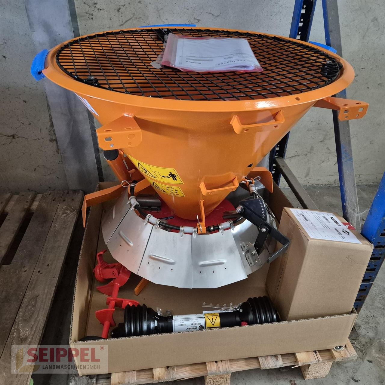 Sandstreuer & Salzstreuer du type Rauch RAUCH SA 121R, Neumaschine en Groß-Umstadt (Photo 1)