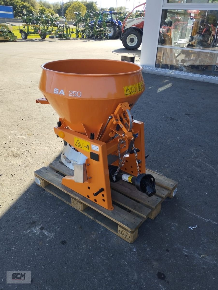 Sandstreuer & Salzstreuer типа Rauch SA 250, Neumaschine в St. Marein (Фотография 5)