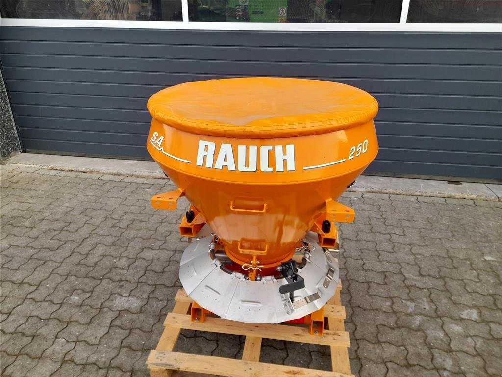 Sandstreuer & Salzstreuer tip Rauch SA-250, Gebrauchtmaschine in Roslev (Poză 3)