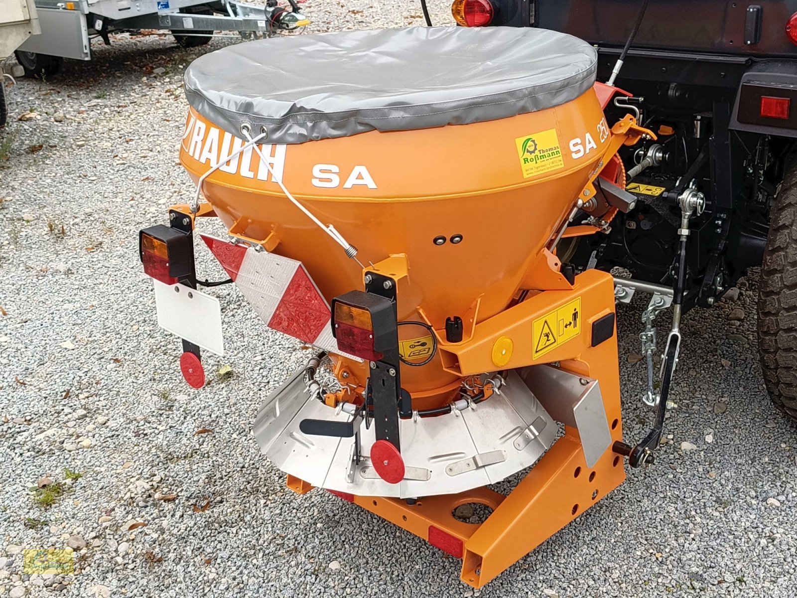 Sandstreuer & Salzstreuer typu Rauch SA 250, Neumaschine w Tegernbach (Zdjęcie 2)