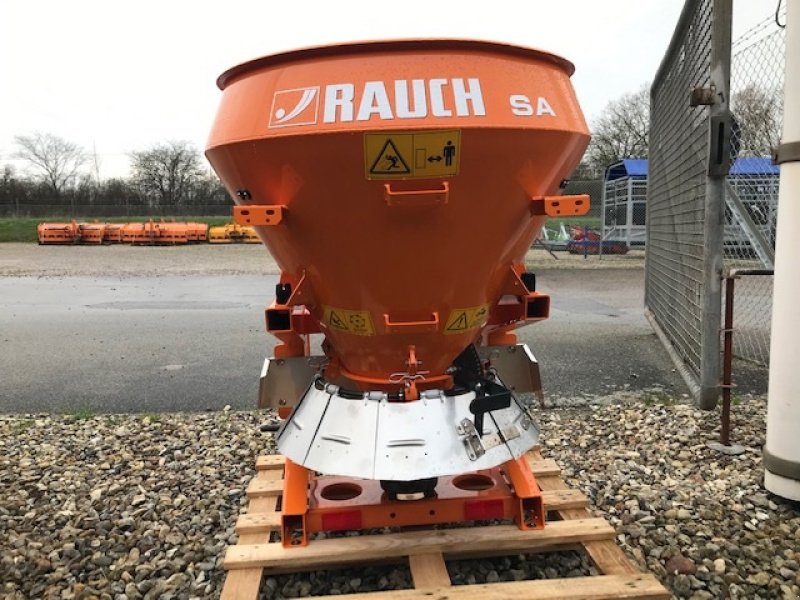 Sandstreuer & Salzstreuer tipa Rauch SA-250, Gebrauchtmaschine u Slangerup (Slika 1)