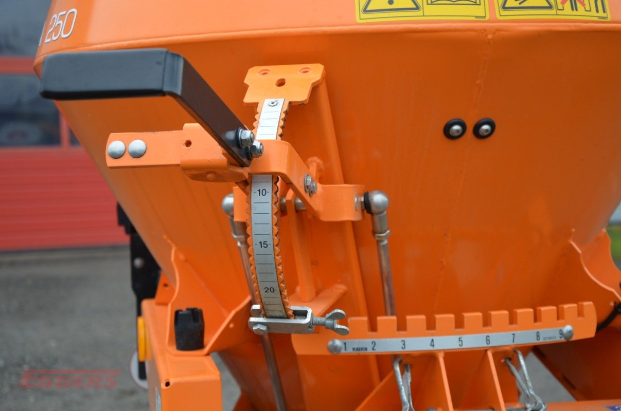 Sandstreuer & Salzstreuer a típus Rauch SA 250, Gebrauchtmaschine ekkor: Suhlendorf (Kép 5)