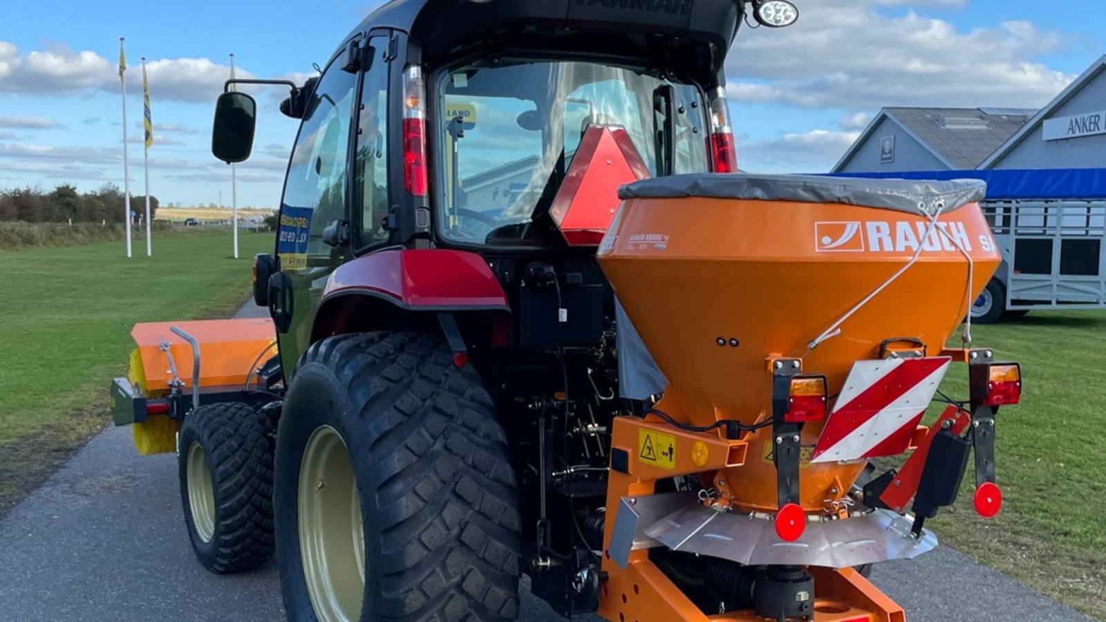 Sandstreuer & Salzstreuer of the type Rauch SA 360, Gebrauchtmaschine in Holstebro (Picture 4)