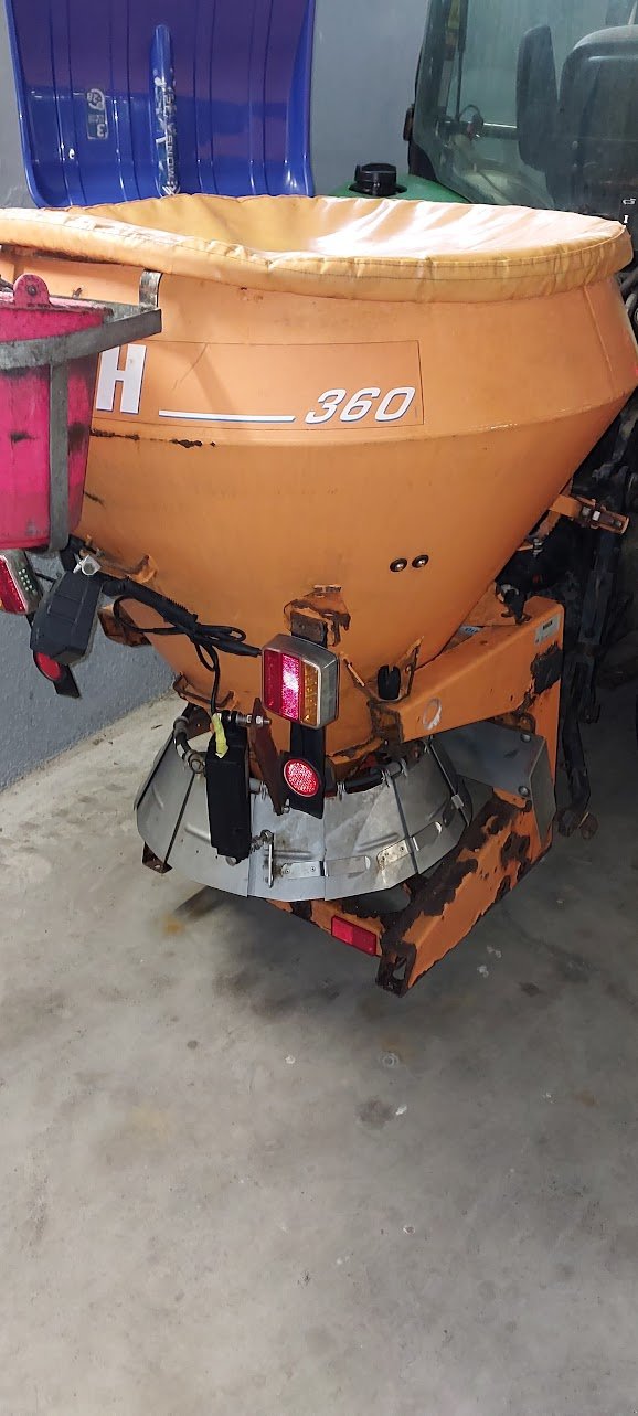 Sandstreuer & Salzstreuer of the type Rauch SA 360, Gebrauchtmaschine in Stein (Picture 2)