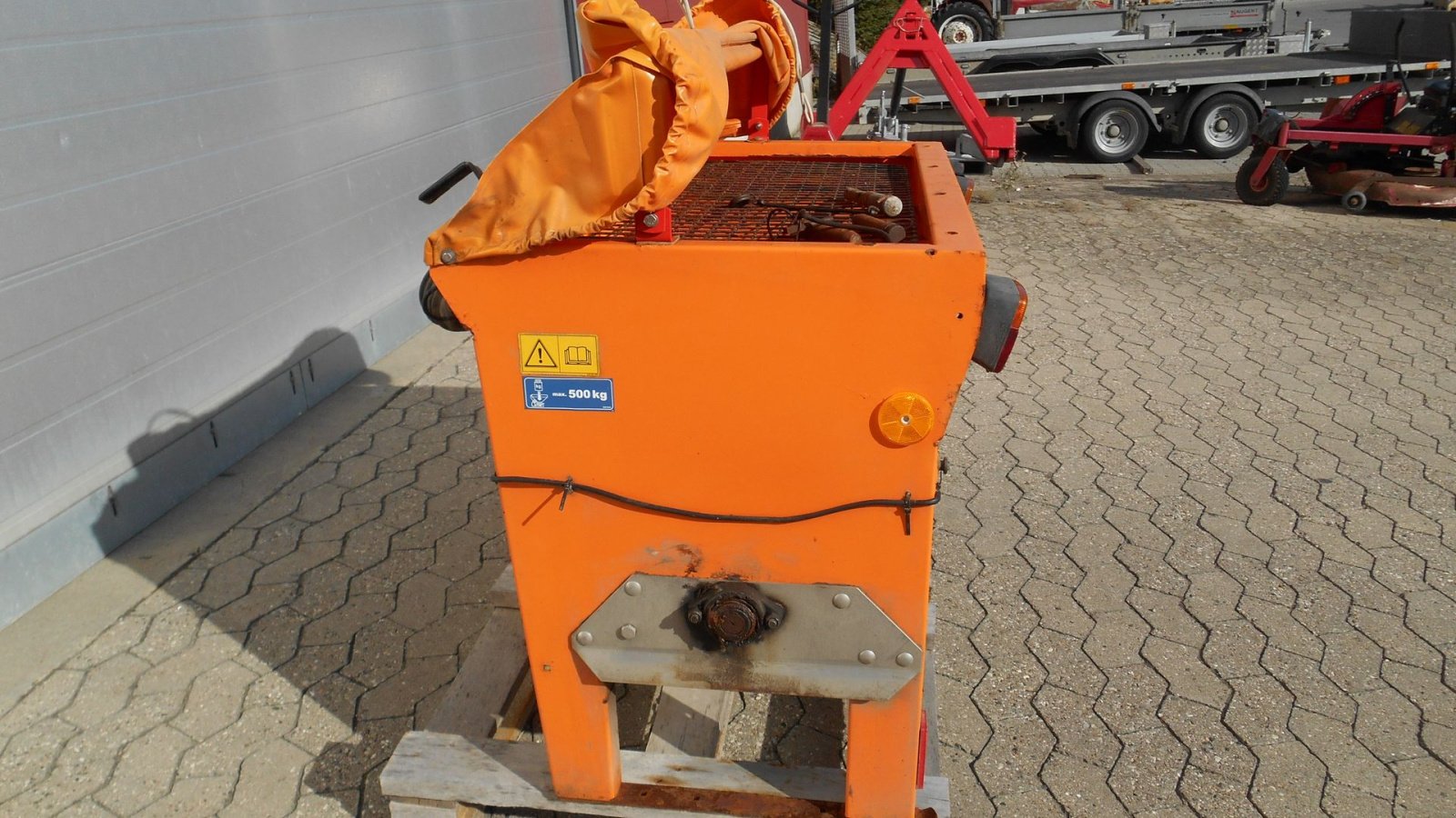 Sandstreuer & Salzstreuer tipa Rauch UKS 100, Gebrauchtmaschine u Mern (Slika 4)