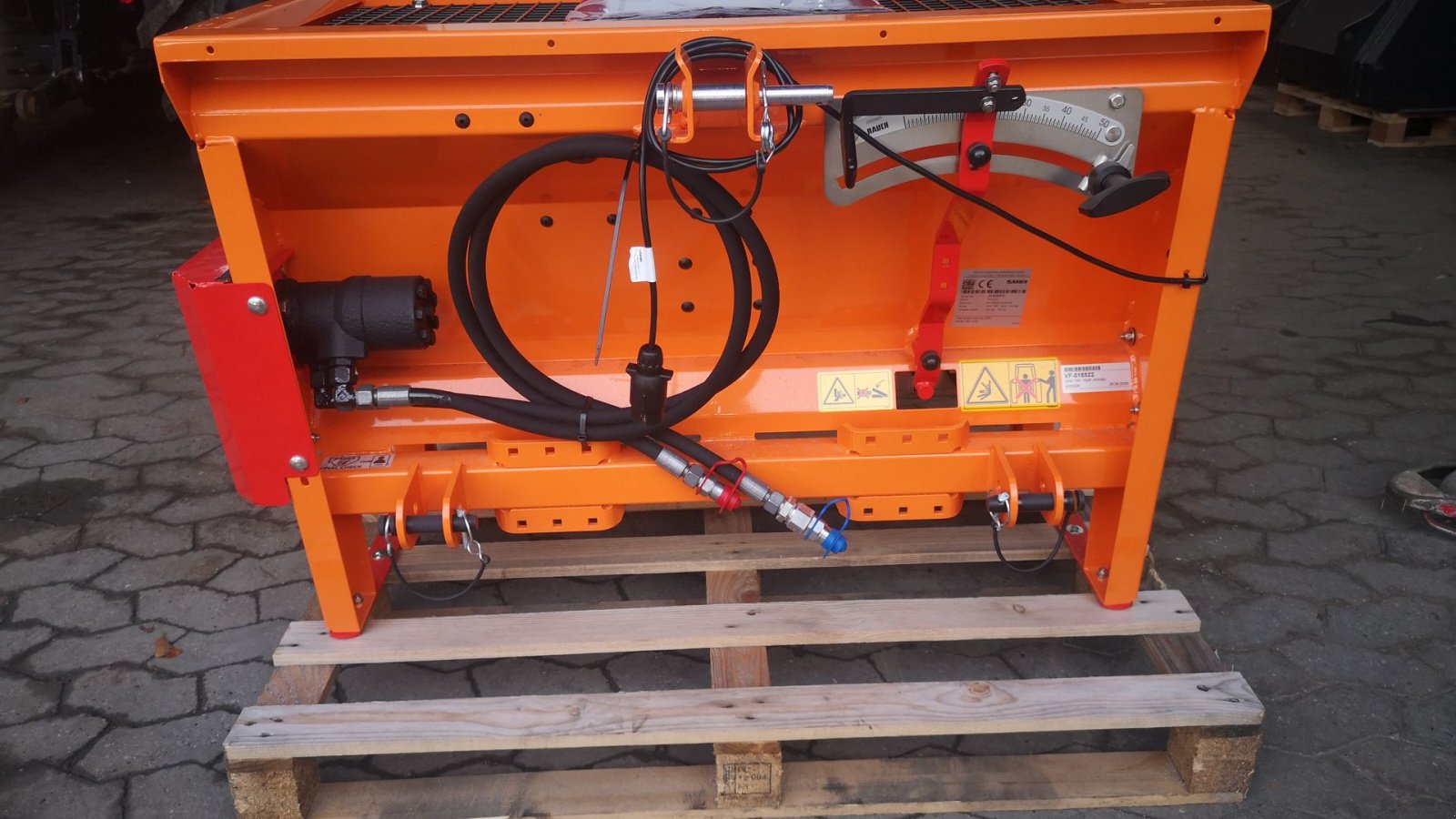 Sandstreuer & Salzstreuer of the type Rauch UKS 100, Gebrauchtmaschine in Glamsbjerg (Picture 5)