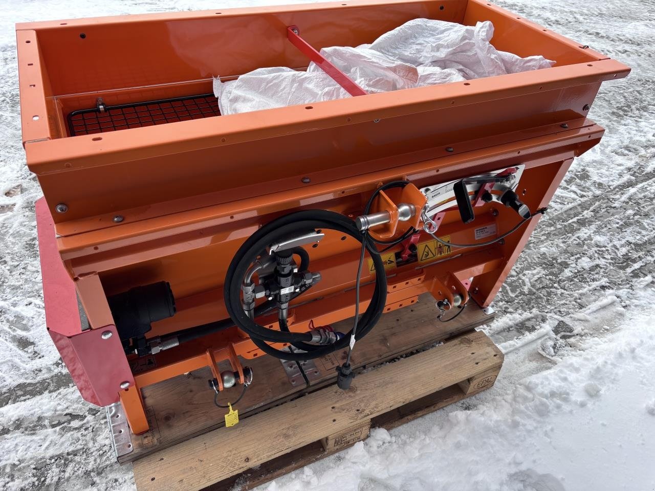 Sandstreuer & Salzstreuer typu Rauch UKS 100, Gebrauchtmaschine w Næstved (Zdjęcie 4)