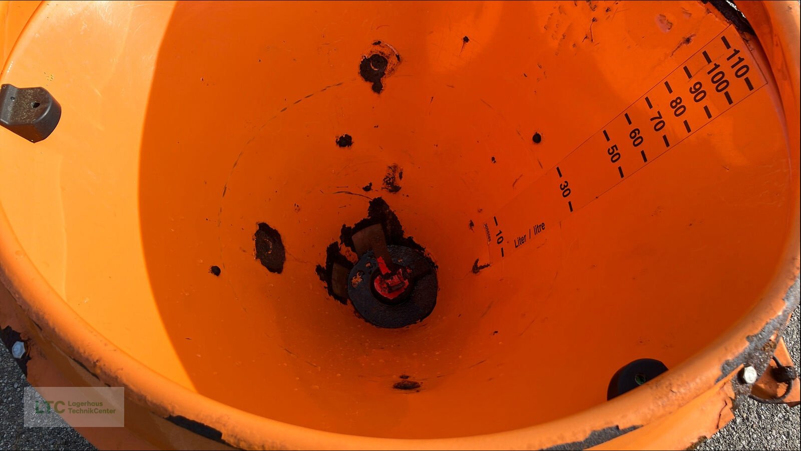 Sandstreuer & Salzstreuer of the type Rauch Winterdienststreuer SA 121, Gebrauchtmaschine in Herzogenburg (Picture 7)