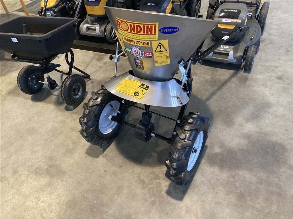 Sandstreuer & Salzstreuer tipa Rondini SPM 50, Gebrauchtmaschine u Roskilde (Slika 2)
