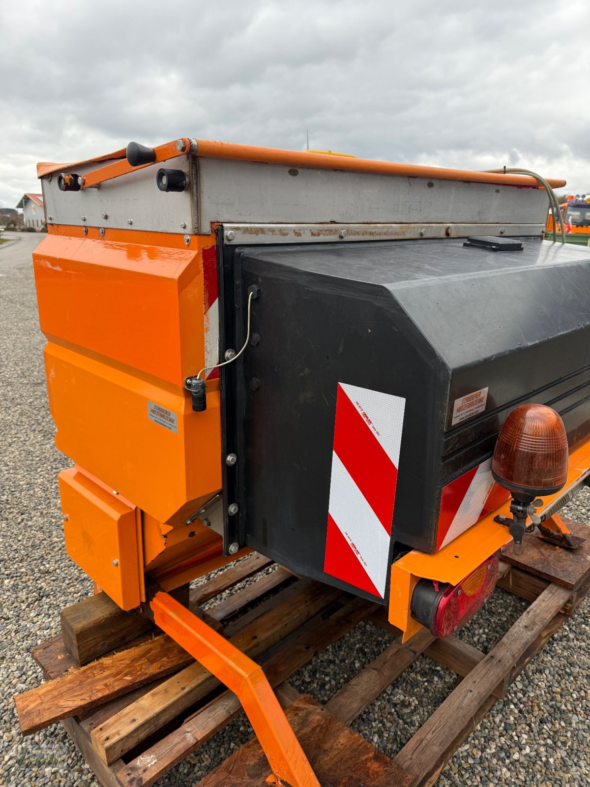 Sandstreuer & Salzstreuer des Typs salzstreuer Kugelmann / Epoke, Gebrauchtmaschine in Kienberg (Bild 6)