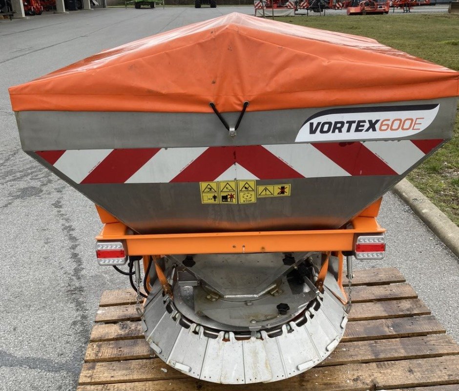 Sandstreuer & Salzstreuer typu SaMASZ Profistreuer Vortex 600 E, Gebrauchtmaschine v Burkau (Obrázek 4)