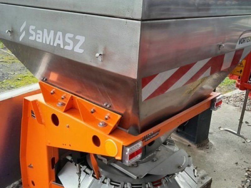 Sandstreuer & Salzstreuer типа SaMASZ Vortex 600 E, Neumaschine в Bad Freienwalde