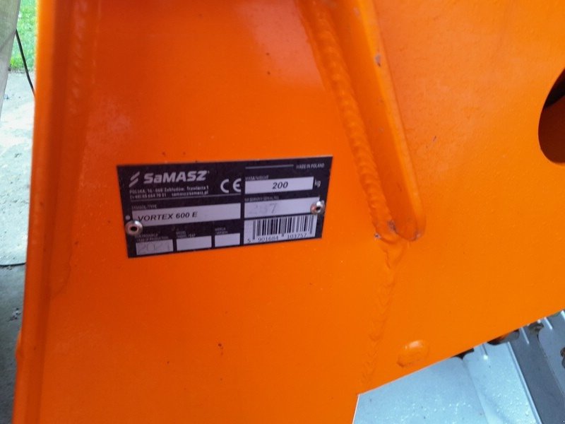 Sandstreuer & Salzstreuer от тип SaMASZ Vortex 600 E, Neumaschine в Bad Freienwalde (Снимка 5)