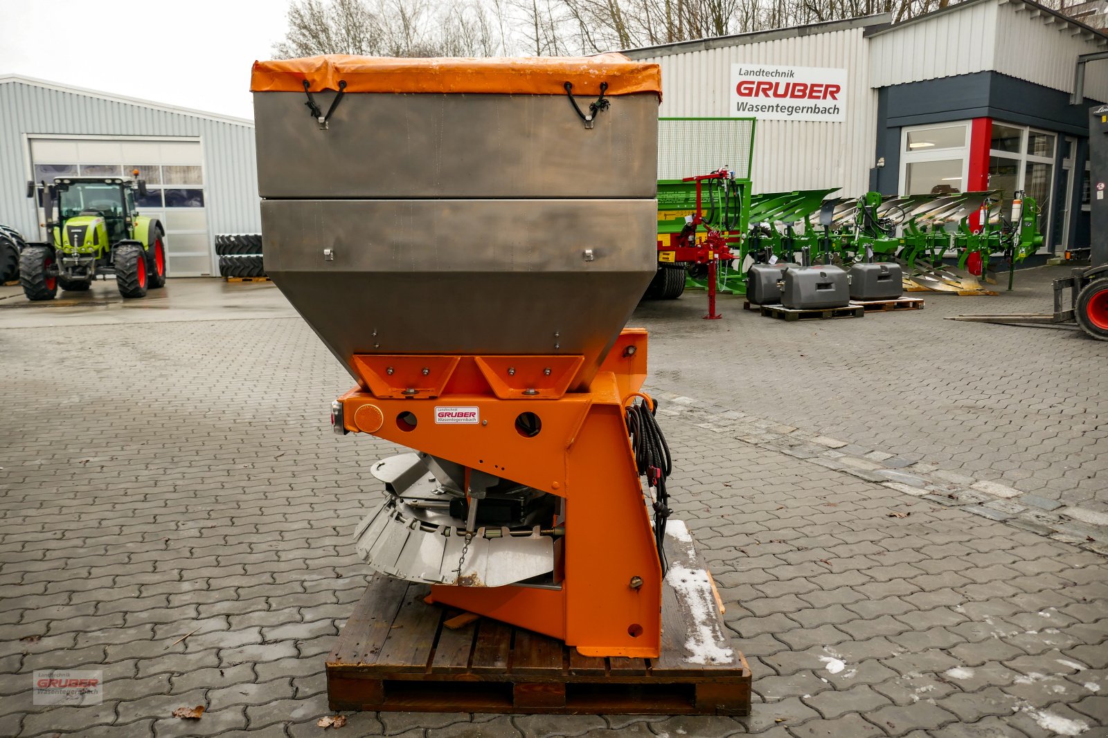 Sandstreuer & Salzstreuer of the type SaMASZ VORTEX 600E, Gebrauchtmaschine in Dorfen (Picture 5)