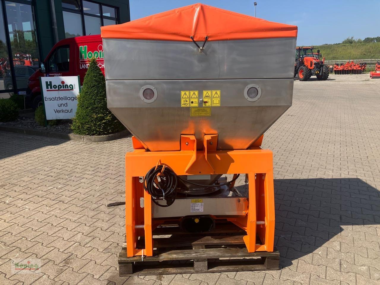 Sandstreuer & Salzstreuer Türe ait Saphir Vortex 600E, Neumaschine içinde Bakum (resim 2)