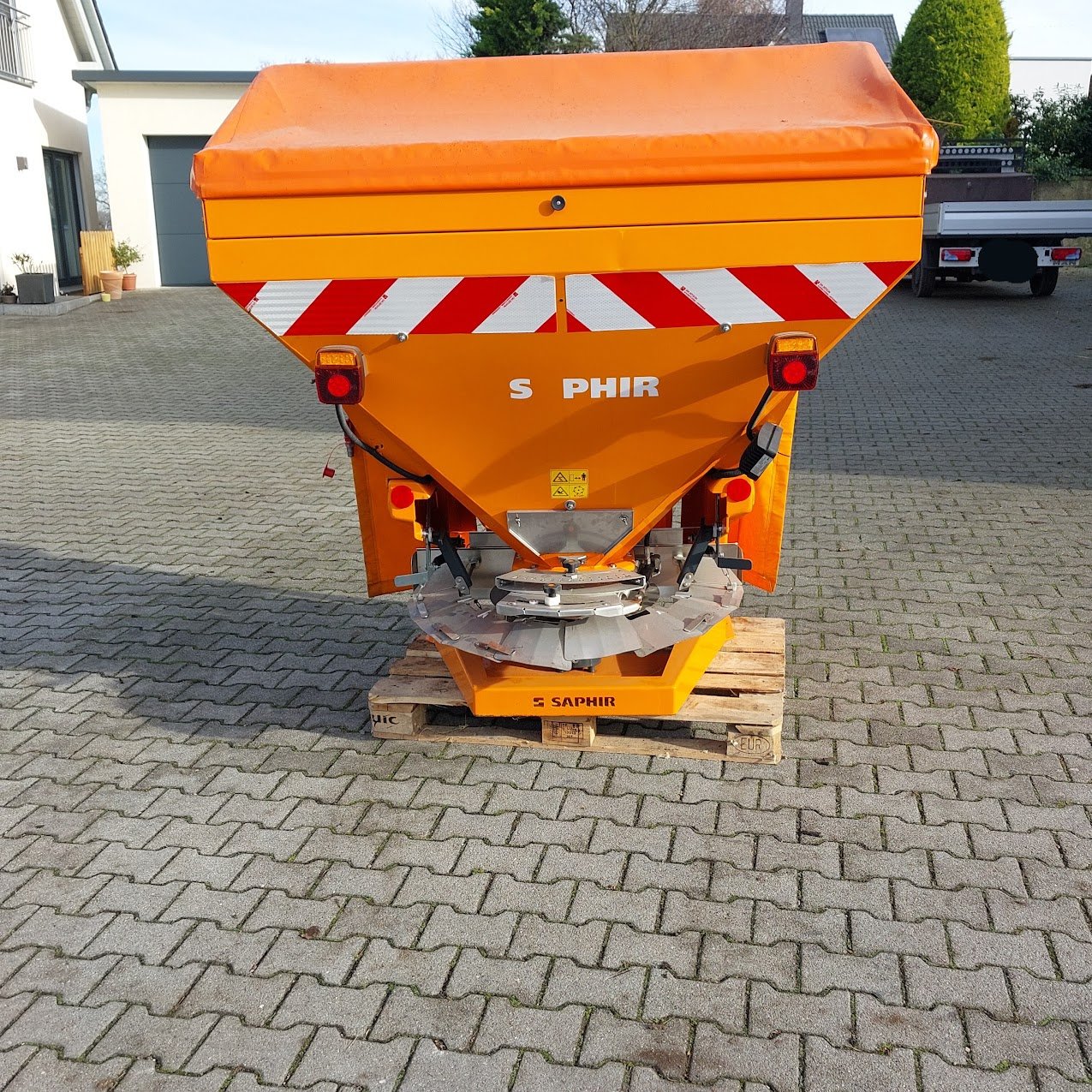 Sandstreuer & Salzstreuer типа Saphir wds 750, Gebrauchtmaschine в Stein (Фотография 1)