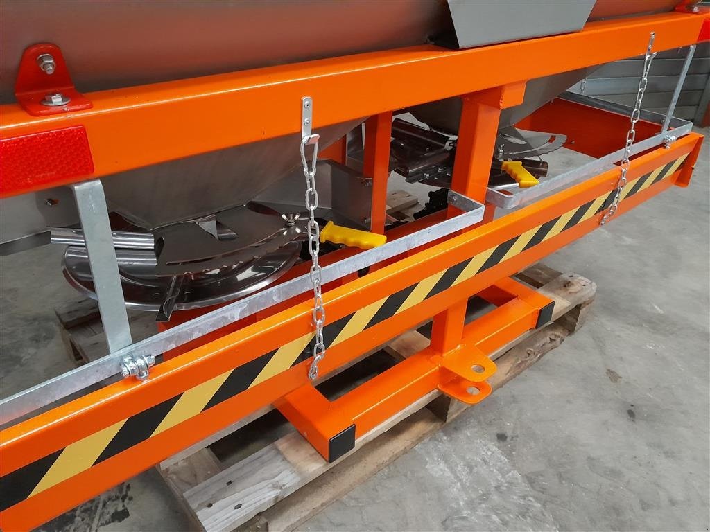 Sandstreuer & Salzstreuer tipa Sonstige 1000l, Gebrauchtmaschine u Rødekro (Slika 3)