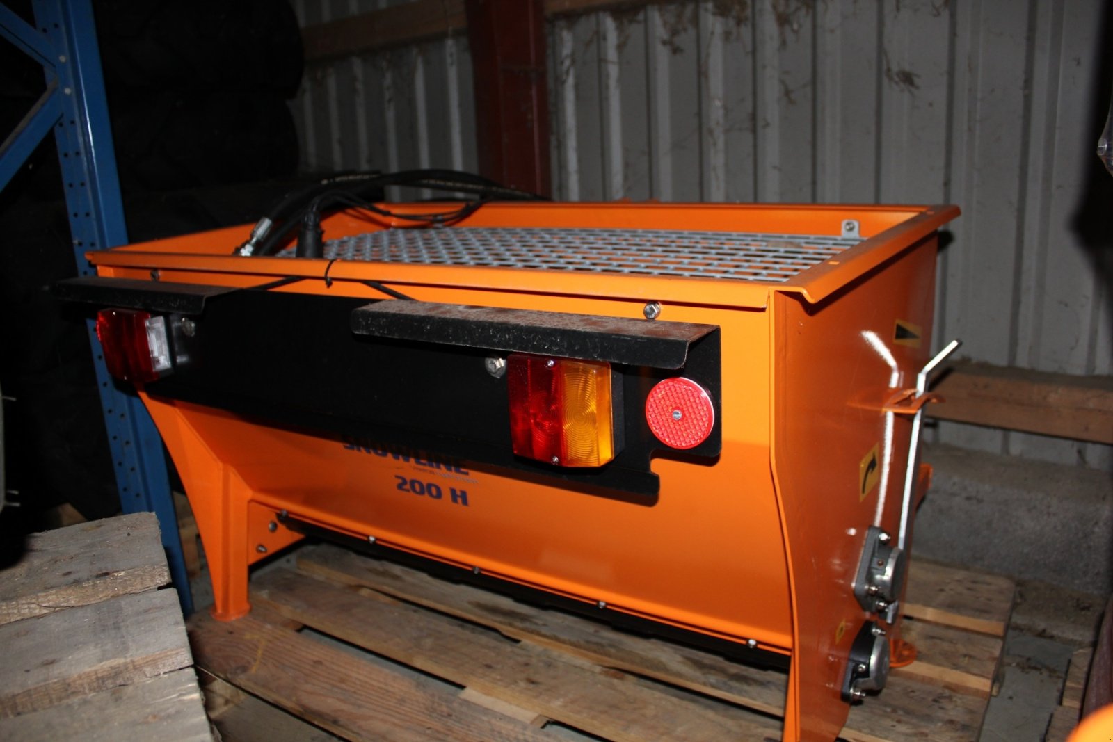 Sandstreuer & Salzstreuer of the type Sonstige 200 H, Gebrauchtmaschine in Herning (Picture 2)