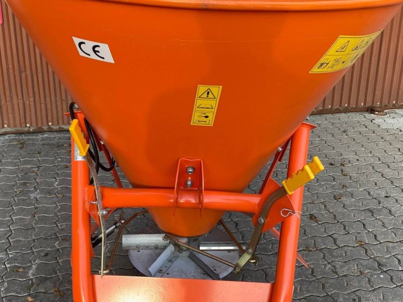 Sandstreuer & Salzstreuer of the type Sonstige 500, Gebrauchtmaschine in Vinderup (Picture 1)