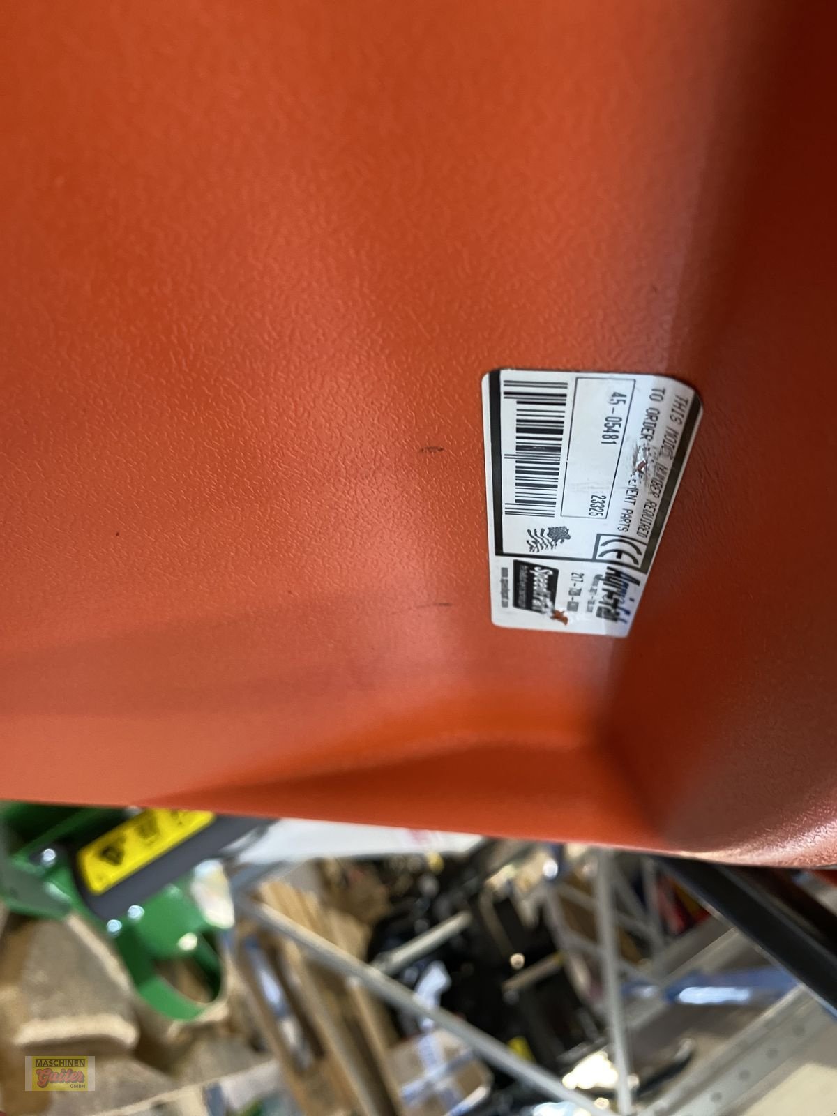 Sandstreuer & Salzstreuer of the type Sonstige AGRI FAB Mechanischisches Streugerät mit Plane, Neumaschine in Kötschach (Picture 3)