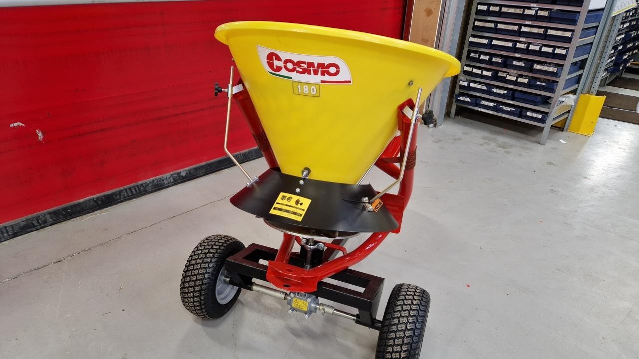 Sandstreuer & Salzstreuer of the type Sonstige COSMO 94-PTPSPL180, Gebrauchtmaschine in Viborg (Picture 3)