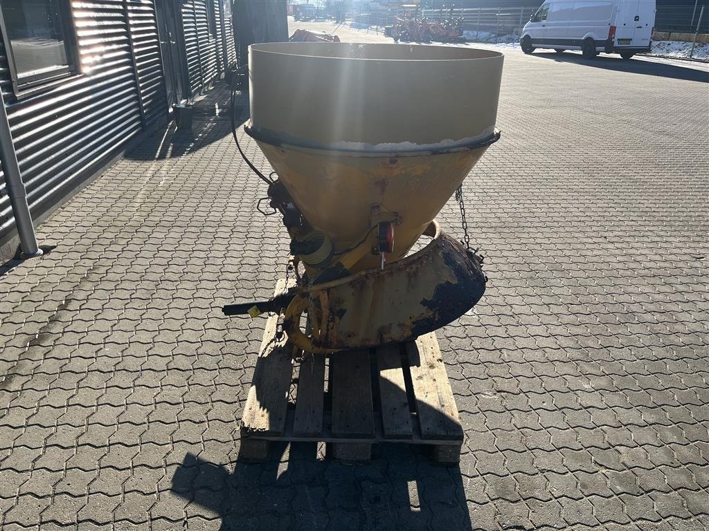 Sandstreuer & Salzstreuer typu Sonstige FS220 liftophængt salter, Gebrauchtmaschine w Rønnede (Zdjęcie 8)