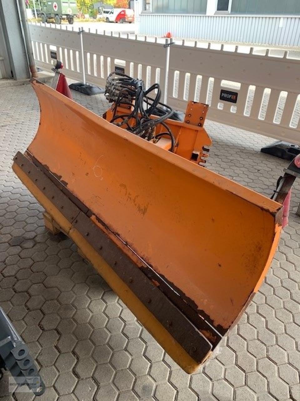 Sandstreuer & Salzstreuer от тип Sonstige HEN Schneepflug PF 50-240, Gebrauchtmaschine в Hagelstadt (Снимка 1)